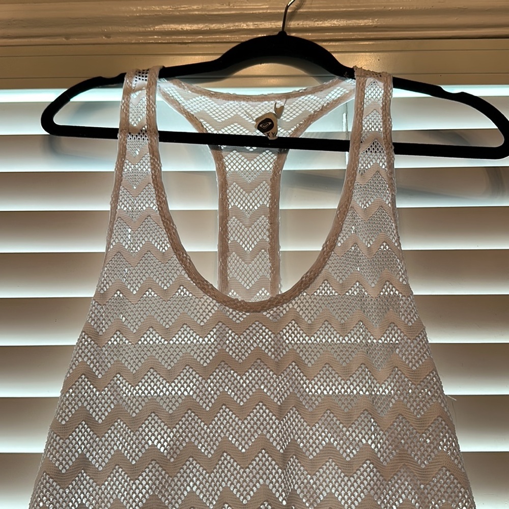 Medium Roxy Beach Cover Up - Picture 2 of 4